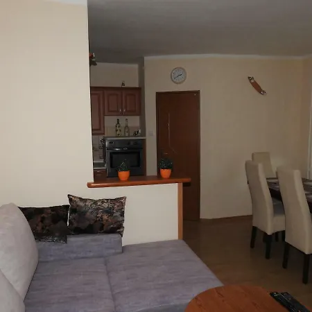 Apartmanovy Dom Eliska شقة