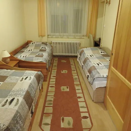 Apartmanovy Dom Eliska شقة بوبراد